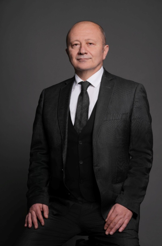 Azmi Reyhan Aras